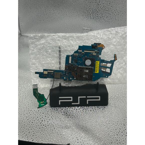 psp 3000 main motherboard brand new! - Picture 2 of 2